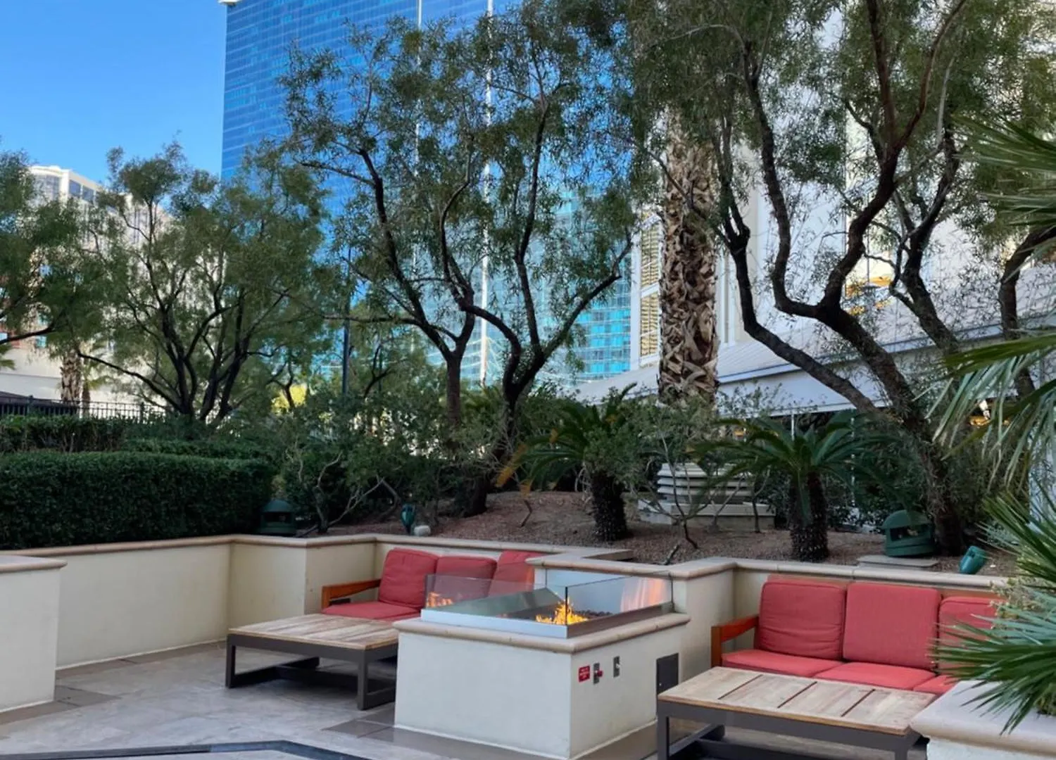 Aparthotel Signature- Balcony Strip View- High Floor- No Parking Fee Las Vegas