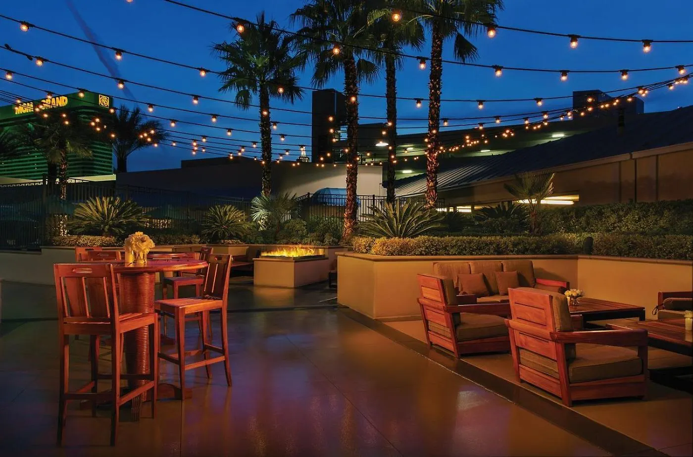 Signature- Balcony Strip View- High Floor- No Parking Fee Las Vegas 0*,  United States